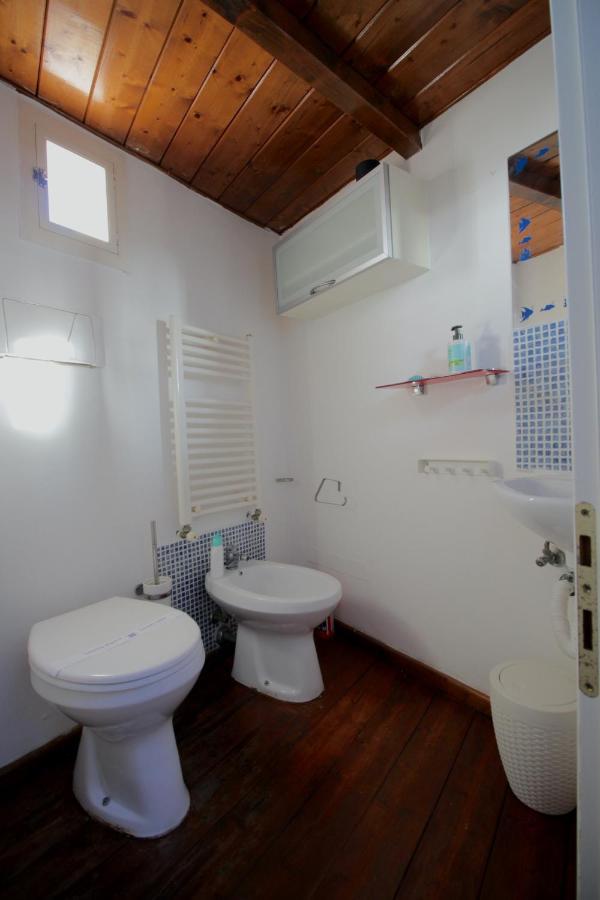Kia Orana Guesthouse Livorno Dış mekan fotoğraf